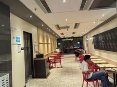 -肯德基(春申店)