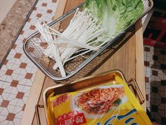 -沙胆彪炭炉牛杂煲(上海日月光广场店)