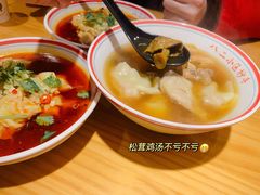 -八二小区抄手(龙湖上城天街店)