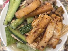 -老乌家特色小炒泡馍(大皮院店)