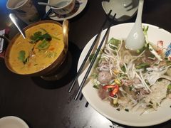 -大头虾越式风味餐厅(光明广场店)