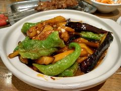 -清真·玛丽亚新疆菜主题餐厅(浙江中路店)