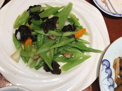 -八大碗·地道东北菜(东陵西路店)