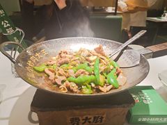 -费大厨辣椒炒肉(高铁吾悦广场店)
