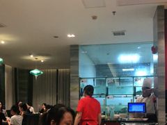 -忘情水鱼头·鲜鱼火锅(滨江中路店)