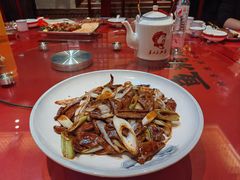 -鱼满舱·鲜活海鲜·正宗鲁菜