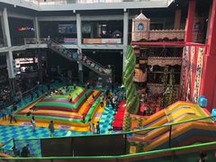 -蒙特利亲子乐园