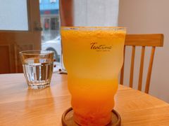 橙柚冰苏打-白胡子咖啡(丽都园店)