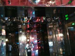 -百威KTV(恒福路店)