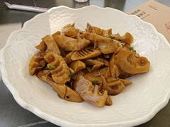 -吴越荣记苏州菜·松鼠桂鱼100%活鱼现做(月光码头店)