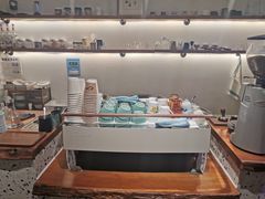 -Line 咖啡(石厦花园店)