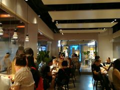 大堂-喜茶(上海正大广场店)
