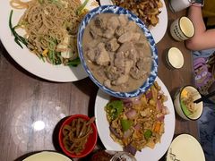 干烧土豆牛肉-老街坊餐吧
