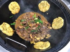 -六州府地锅鸡·农家菜·龙虾(未来科技城店)