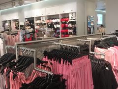 -H&M(华润万象城店)