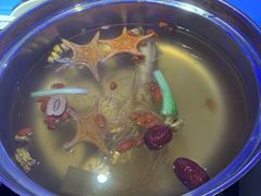 鲜人参锅底-千岛蚝高压锅生蚝·人参火锅(白云万达店)