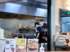 -The Habit Burger Grill 哈比特汉堡(复兴soho店)