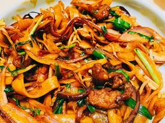 干炒牛河粉-大铁勺新津菜(东丽阳光新业广场店)