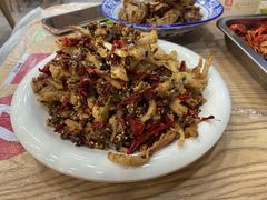 -江城燕子大排档(江汉路步行街店)