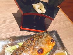 -小山日本料理(兴业太古汇店)