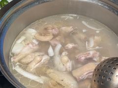 -大头椰·椰子鸡火锅(南宁万象城店)