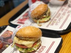 -The Habit Burger Grill 哈比特汉堡(爱琴海店)