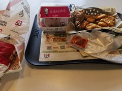 -肯德基(宝利丰店)