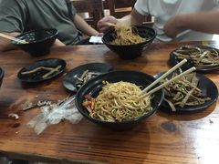 -眼镜饺子馆