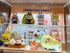 -泡泡玛特POPMART(上海环球港店)