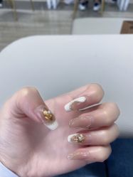 -晨·艺美甲美睫