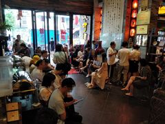 等位区-味可道美食坊(福基路店)