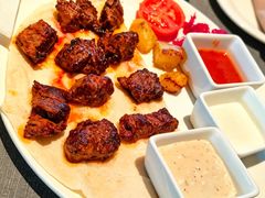 -Efes Turkish & Mediterranean Cuisine 艾菲斯餐厅(陆家嘴店)