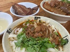 -任记七中刀削面(总店)