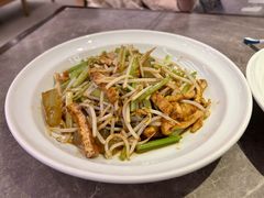 -闫府私房菜·百年鲁菜(恒隆店)