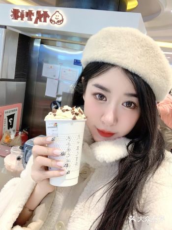 昆明奶茶探店|有颜有料的伏小桃~