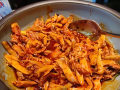 敲糖棒棒鸡-辛香汇·现炒川菜(淮海路百盛店)