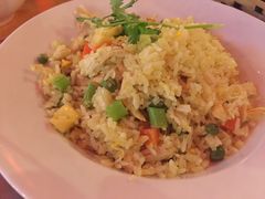 -Lanterns Vietnamese Restaurant
