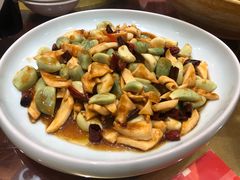 -李家猪蹄融合菜馆(河松街店)