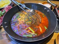 -贵厨酸汤牛肉(花果园国际中心店)