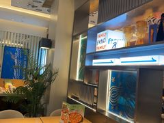 -菲滋意式餐厅(临海银泰店)