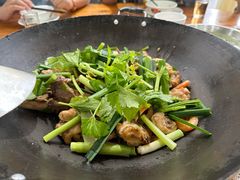 虾蟹焖鸡-谢边农庄(海八路店)