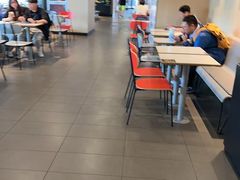 -麦当劳(江湾镇店)