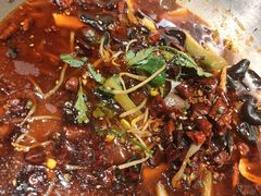 -川流不息·地道川菜·小龙虾(新松江路店)