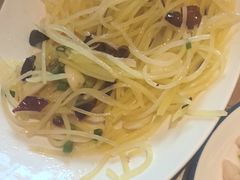 -严记小天府酸菜鱼(西四路店)