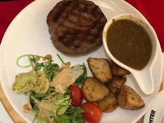 -斗牛士牛排(南京东路店)