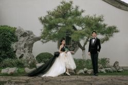 -雪中彩影婚纱摄影·微光艺术中心