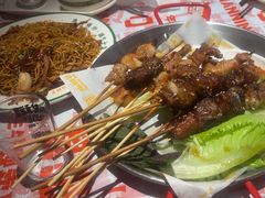 -威记烧嘢·南宁烧烤·超级生牛(绿地店)