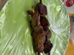 -艾力江和田馕坑烤肉店