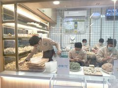 面包甜点陈列柜-袁记云饺(鼓楼店)