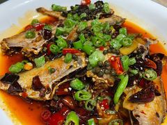 干烧耗儿鱼-洪霞餐馆